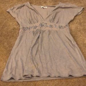 MUST GO- Gray flowy shirt
